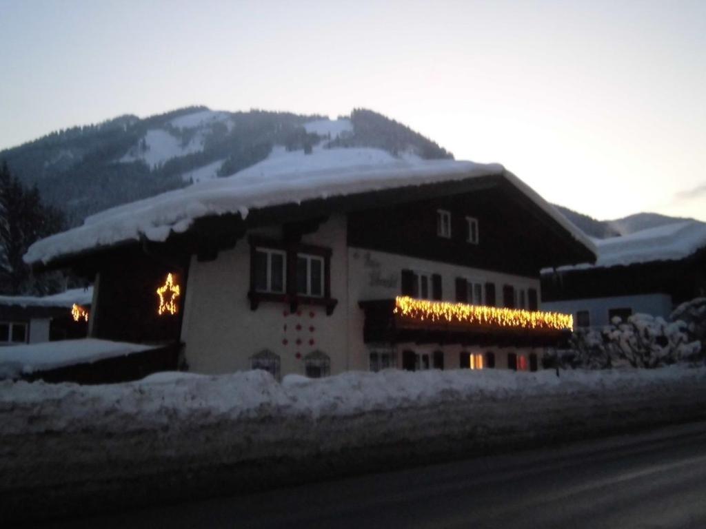 Appartements Haus Schmalzl Viehhofen Eksteriør bilde